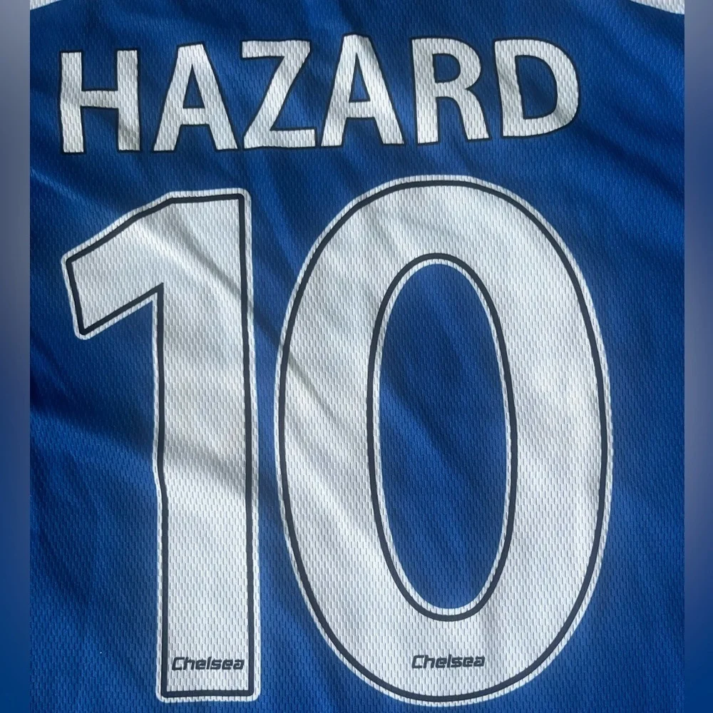 Chelsea FC Hazard Jersey - Picture 5 of 7